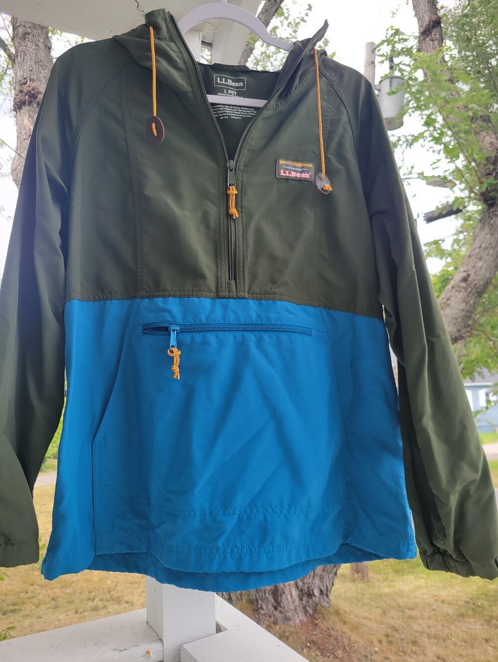 LL BEAN windbreaker, Womens, SIZE Large PETITE